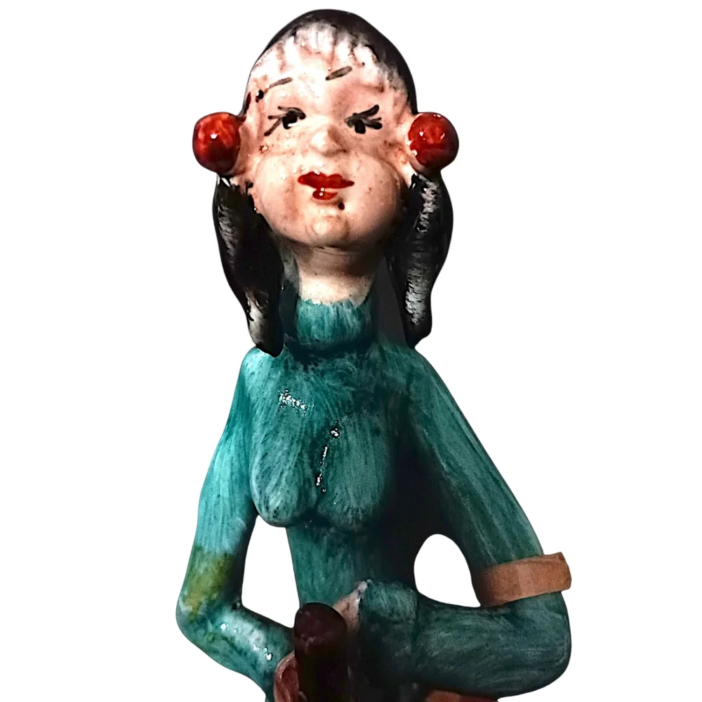 TP Ceramiche Poli Cesare Golf Figurine Female Golfer Pottery Art Gift Italy READ